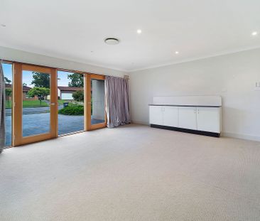 33 Ferraby Drive, Metford. - Photo 2