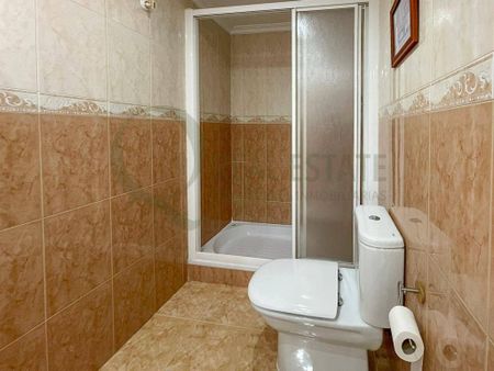 3 room luxury Flat for rent in Alicante, Spain - Photo 3