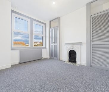 Linden Road, Linden, Gloucester - Photo 1