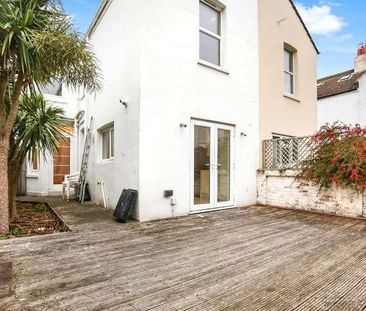 St. Leonards Road, Hove, BN3 - Photo 2