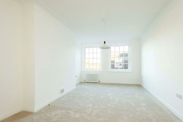 4 Bedroom Apartment To Let - Photo 1