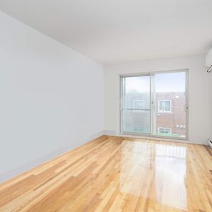 1 CH - 1 SDB - Montréal - $1,399 /mo - Photo 2