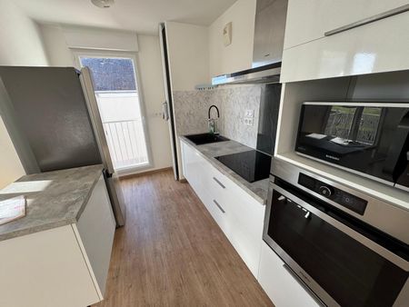 A LOUER AVRILLE - Appartement au 1er étage comprenant ... - Photo 5