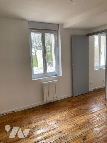 Une maison à louer à STEENBECQUE (59189) Maison mitoyenne rénovée comprenant un salon/séjour, u... - Photo 5