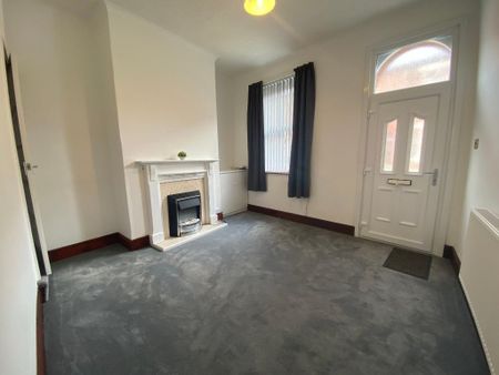 2 bedroom terraced house to rent - Photo 2