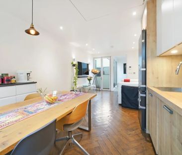 Room in a Shared Flat, St. John's Hill, SW11 - Photo 5