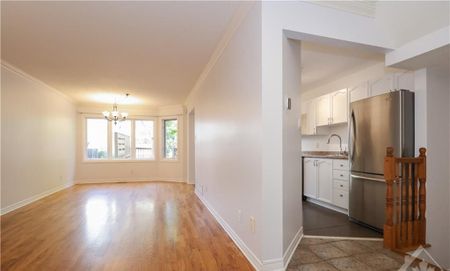 For Lease - 104 Thornbury Crescent, South of Baseline to Knoxdale, Ontario - Photo 4