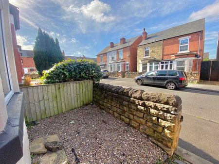 Clarges Street, Highbury Vale, Nottingham - Photo 2