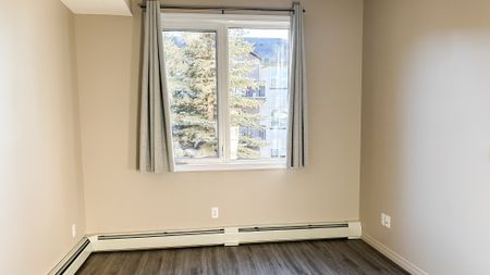 1 Bedroom Condo With Underground Parking | Heat & Water Included. - Photo 5