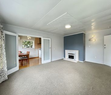 3 Bedroom House In Wainuiomata - Photo 4