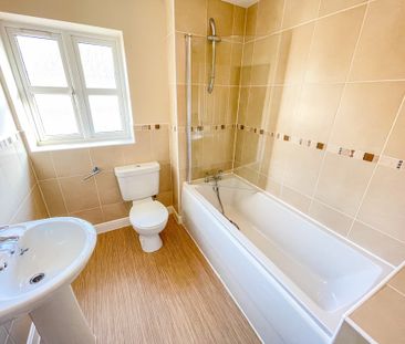 Maximus Road, Lincoln, North Hykeham - Photo 6