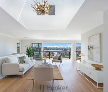 NEWLY RENOVATED HOME WITH BIG LAKE VIEWS! - Photo 4