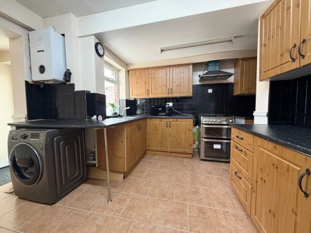 3 bedroom house to rent - Photo 5