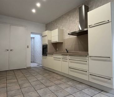 Maison au centre de la ville d'Antoing - Photo 1