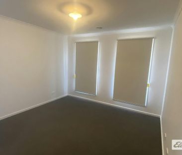 Stunning 4-Bedroom Family Home for Rent - Photo 4