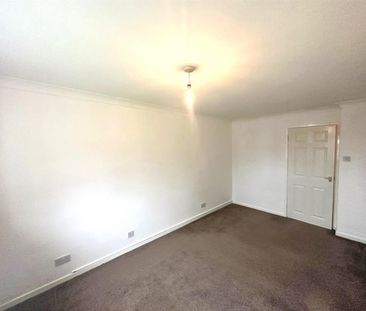 1 bedroom Flat To Let - Photo 6