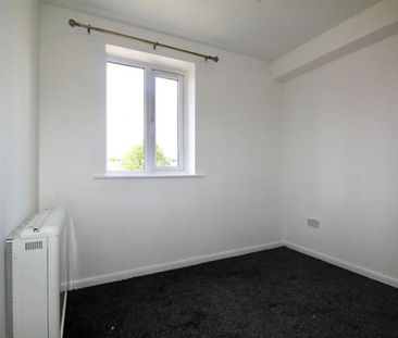 1 Bedroom Flat - Studio To Let - Photo 3