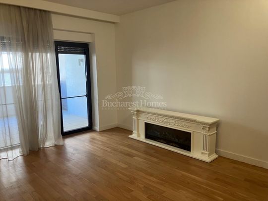 Spacious and Luxurious Three Bedroom Apartment with Leafy Views - Herastrau Park - Photo 1