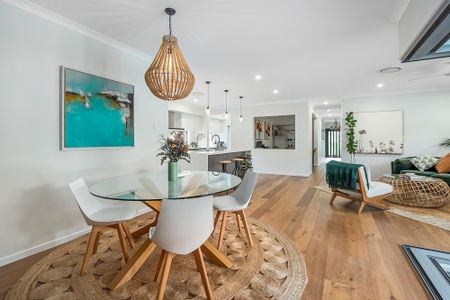 5/458 Bonogin Road, Bonogin QLD 4213 - House For Rent | Domain - Photo 3