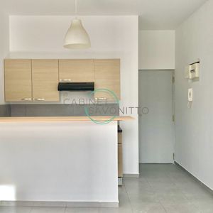 Location Appartement 1 pièce 26m² MARSEILLE 1er - Photo 2