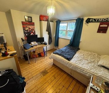 6 bedroom flat to rent - Photo 4