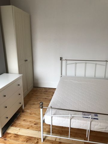 5 Bed Terraced House, Liverpool Street, M5 - Photo 5