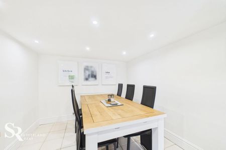 3 bedroom terraced house to rent - Photo 5