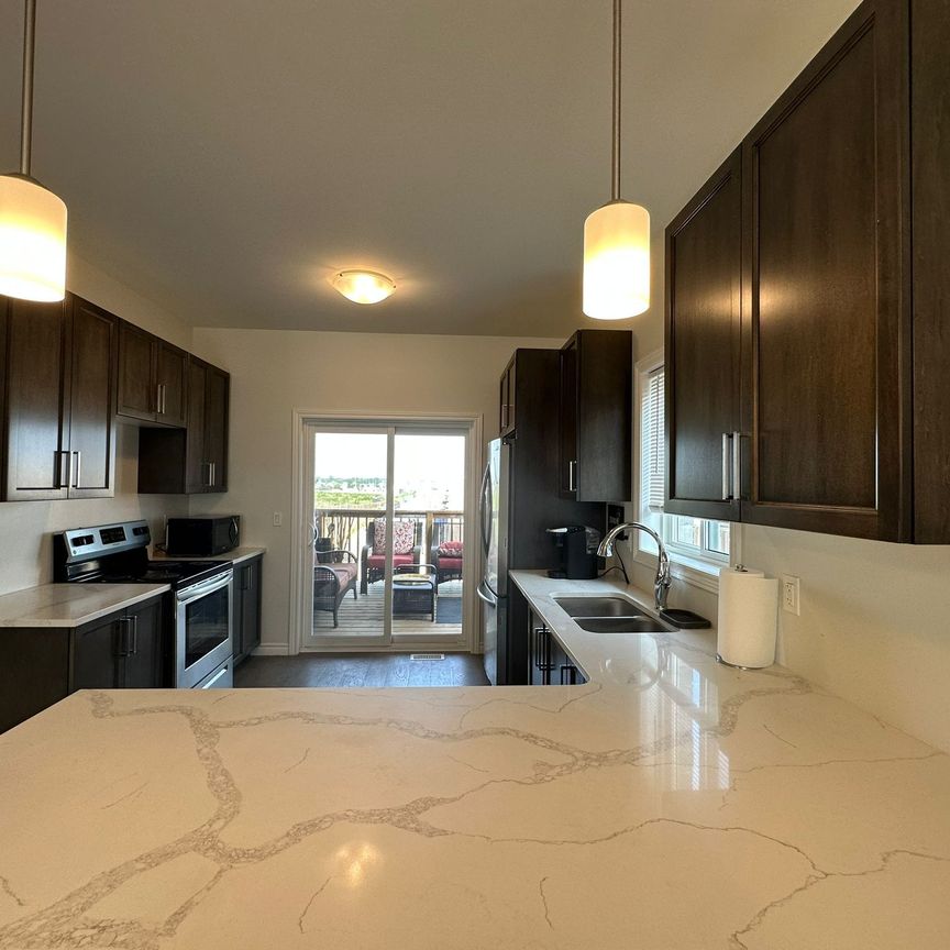 For Lease - 119 Gavey Street Unit# Main, Belleville, Ontario - Photo 1