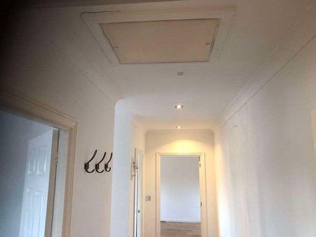 Kennedy Close, London Colney, Hertfordshire, AL2 - Photo 3