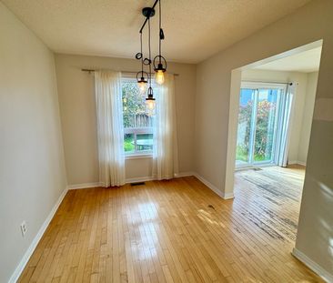 For Lease - 1834 Duclos Avenue, Orleans - Convent Glen and Area, On... - Photo 2