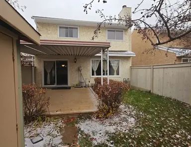 Homey 3 Bedroom Townhouse with Finished Basement | Edmonton - Photo 1