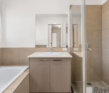 STYLISH 2 BEDROOM GEM! - Photo 6