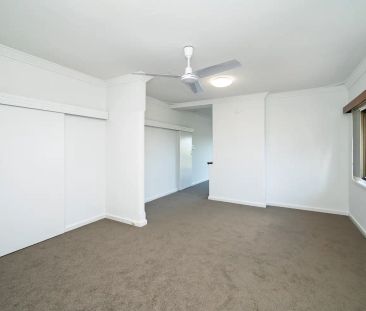 208 CLONTARF ROAD, Hamilton Hill WA 6163 - Photo 2