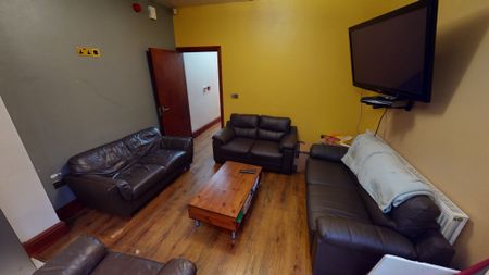 61 Alton Road Selly Oak - Photo 2