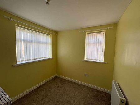 Sikemeadow, Barrow-in-furness, LA14 - Photo 3