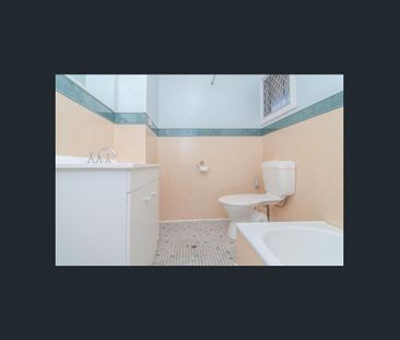 BEST VALUE 2 BED AVAILABLE!!! - Photo 4