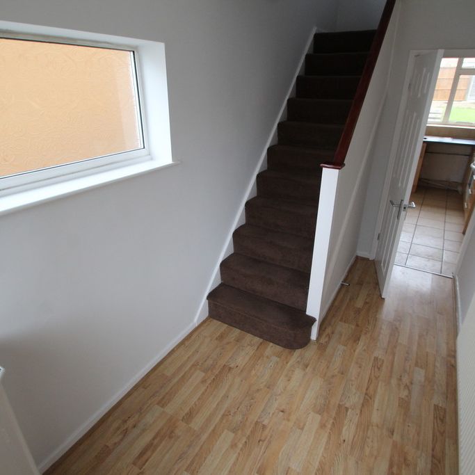 Eastway Road, Wigston - Photo 1