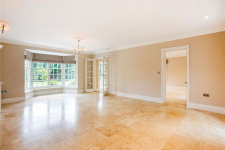 6 bedroom detached house to rent - Photo 3