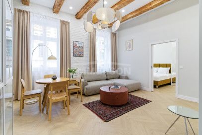 Apartament -3 pokoje -2 łazienki-Stare Miasto - Photo 1
