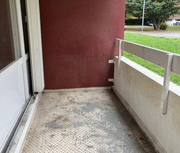 APPARTEMENT TYPE 3 77m2 CLAIX - Photo 1
