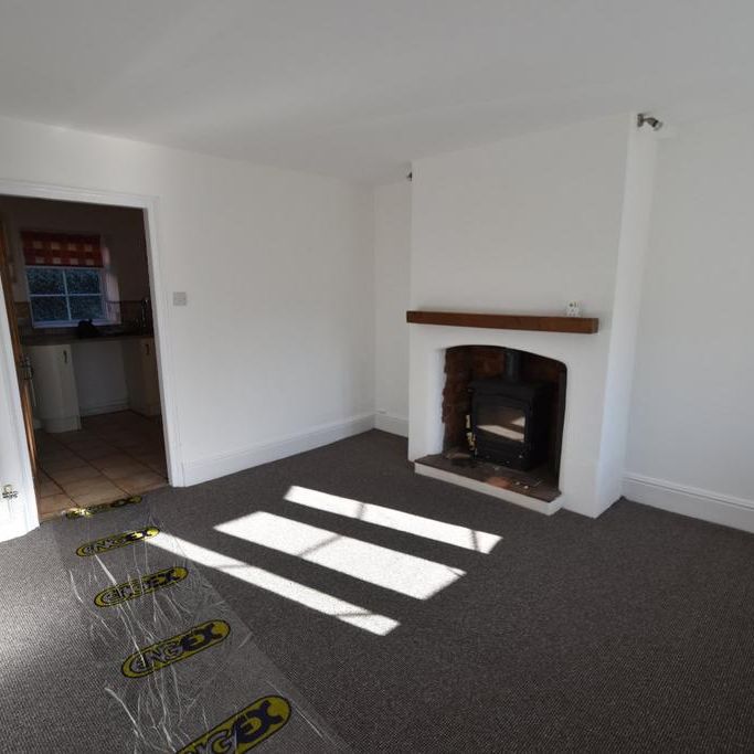 2 bedroom terraced house to rent - Photo 1