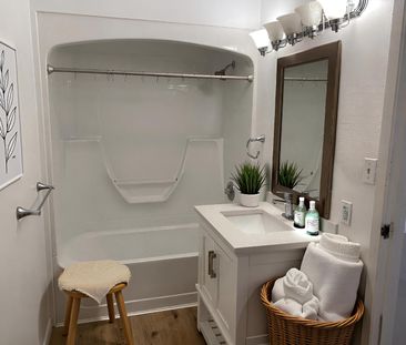 For Lease - 36 King Street Unit# 2, Cobourg, Ontario - Photo 6