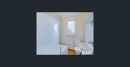 FAMILY HOME - Photo 3