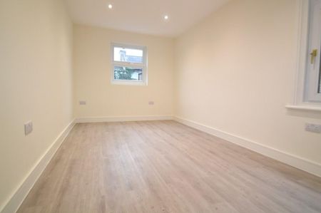 5 bedroom terraced house to rent - Photo 5