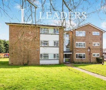 Castle Close, Reigate, RH2 - Photo 5