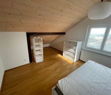 Möblierte 3.5-Zimmer-Dachwohnung mit traumhafter Bergsicht - Foto 3