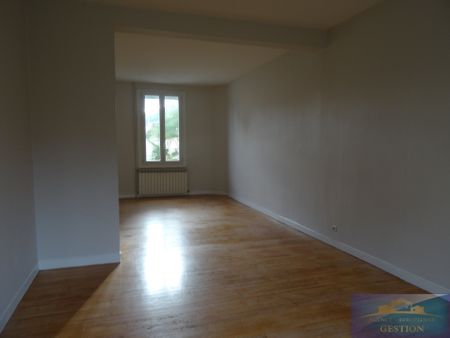 Location Maison 6 pièces 150m² LOURDES 65100 - Photo 4