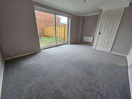 Nadder Meadow, South Molton, EX36 - Photo 2