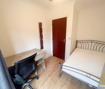 5 bedroom detached house to rent - Photo 1