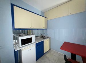 Studio/Γκαρσονιέρα για ενοικίαση - Νίκαια, - Φωτογραφία 3